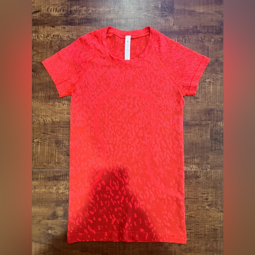 Lululemon Swiftly Tech Short-Sleeve Shirt 2.0